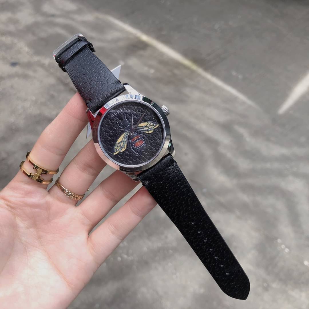 Gucci G Timeless Bee Black Dial Black Leather Strap Watch For Women - YA1264067