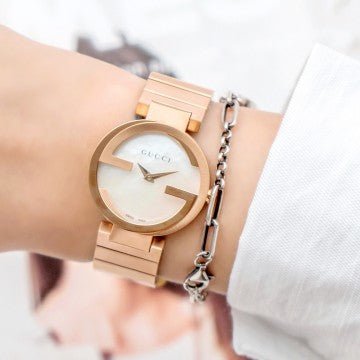 Gucci G Interlocking Mother of Pearl Dial Rose Gold Steel Strap Watch For Women - YA133515