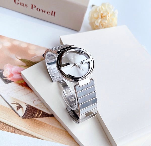 Gucci G Interlocking Silver Dial Silver Steel Strap Watch For Women - YA133503